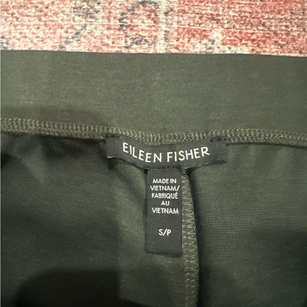 Eileen Fisher trousers - Picture 2 of 6